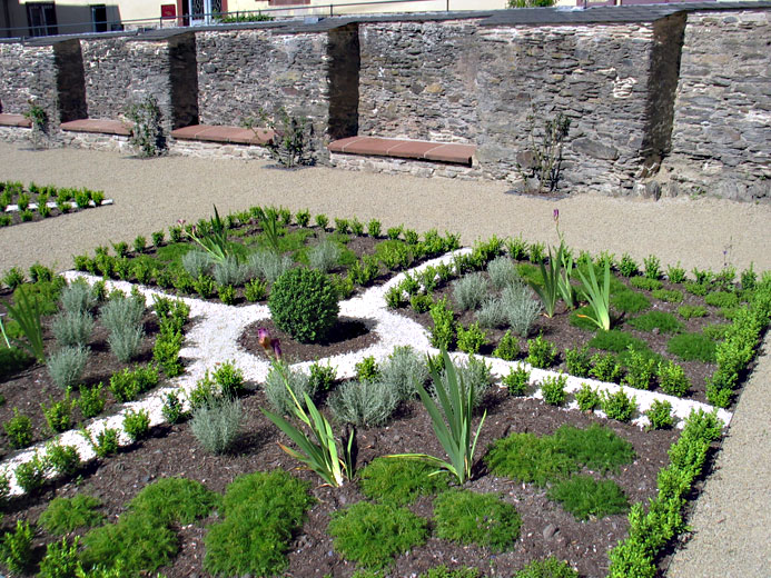 Renaissance-Garten an der Philippsburg in Braubach