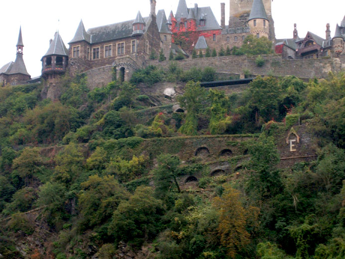 Landschaftsgarten unter der Burg Cochem
